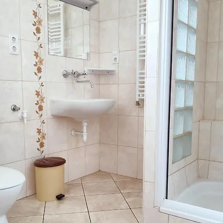 Gloria Apartman Apartment