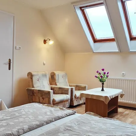 Gloria Apartman